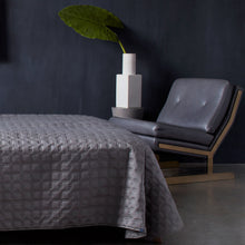 Load image into Gallery viewer, Coverlet